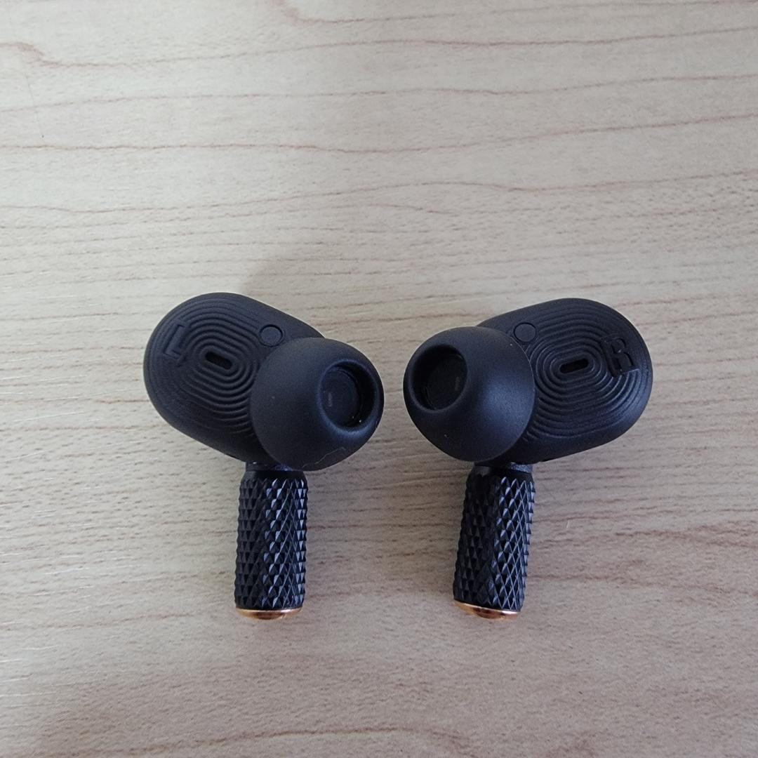 あー【ほぼ新品】Marshall MOTIF II A.N.C