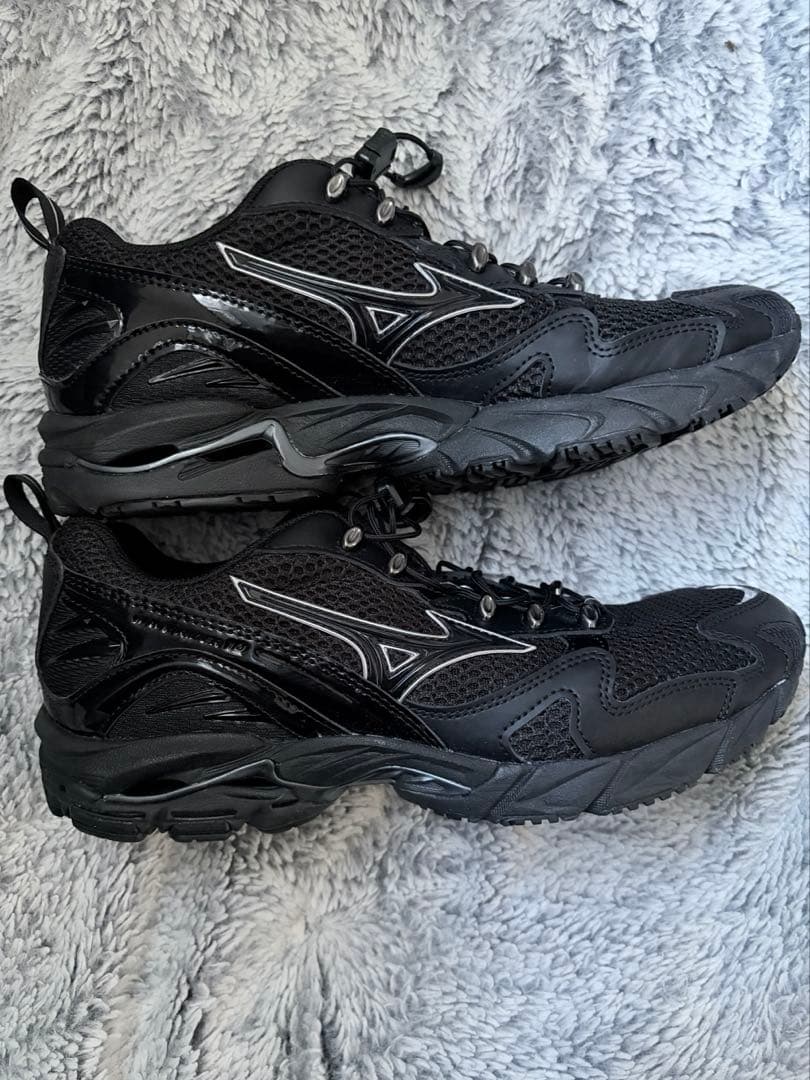 Mizuno×SLY WAVE RIDER 10 SLY