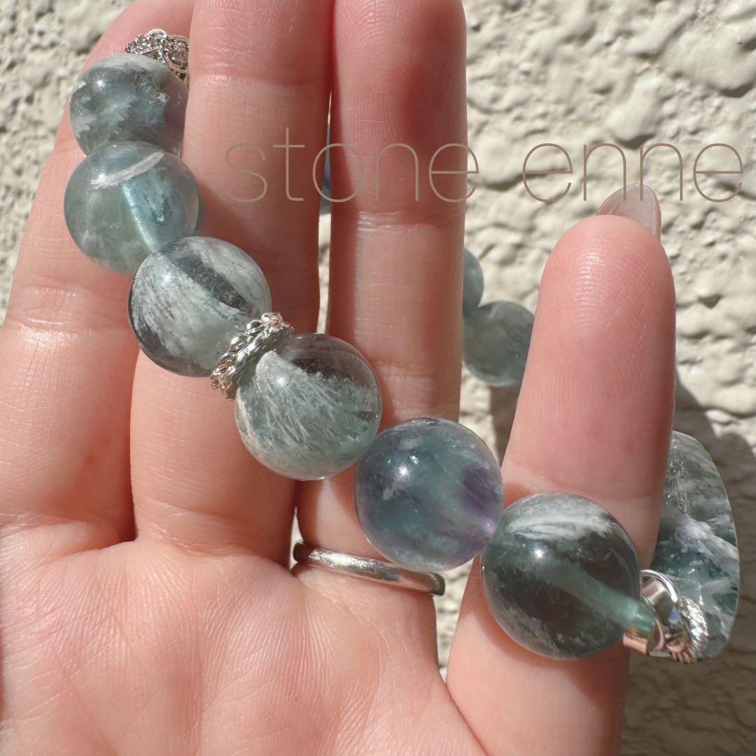 天然石　ハンドメイド　ブレスレット　エンジェルフェザーフローライト　天使の羽