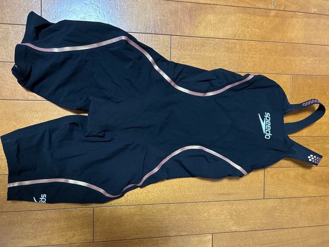 スピード　ファストスキンレーザーピュアインテント　クローズドバック