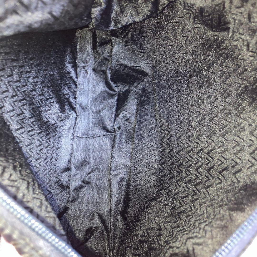 美品　ヴァレンティノ　チェーンショルダーバッグ　キルティング　インナーバッグ　黒