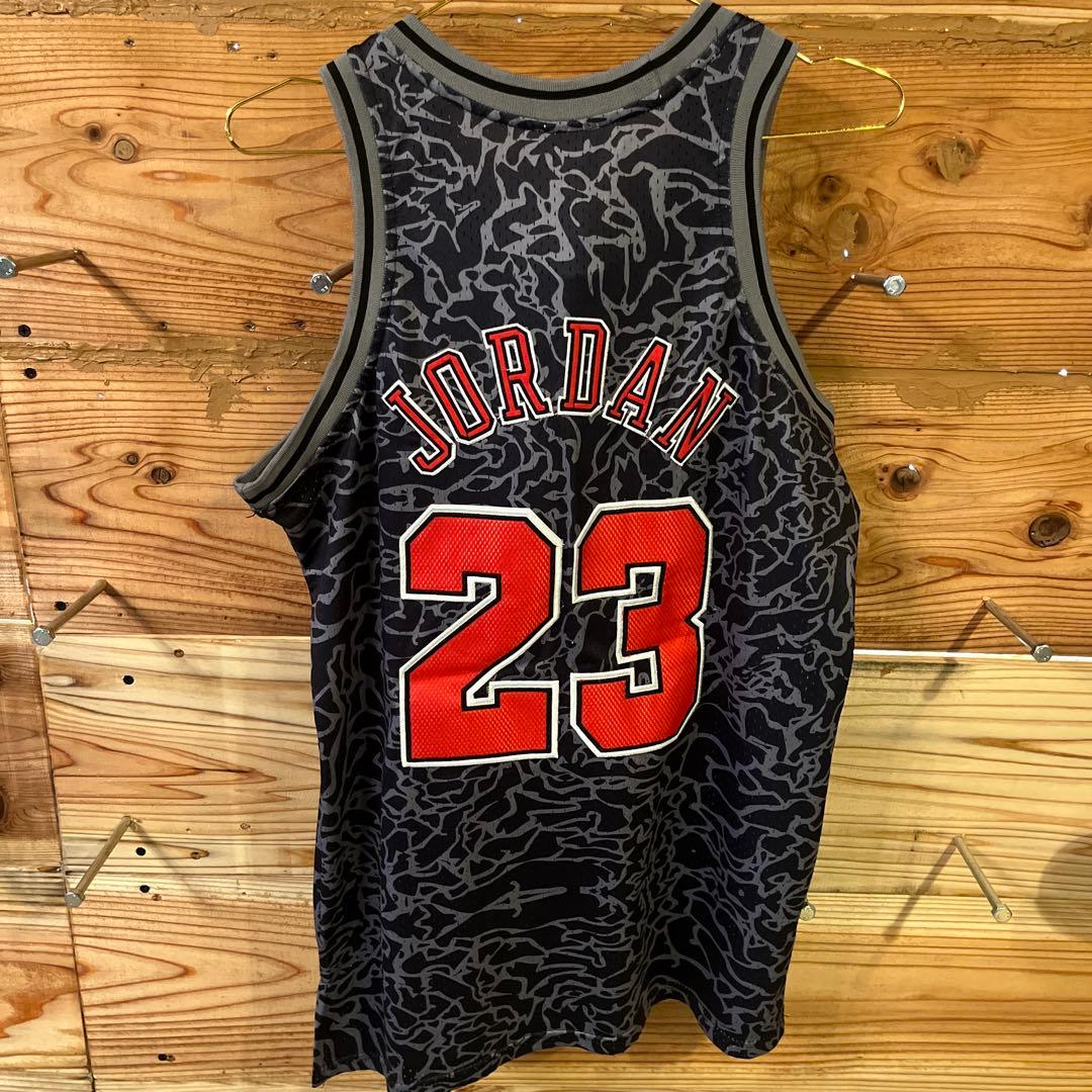 【極限定】ミッチェルアンドネス ジョーダン ブルズ NBA エレファント柄