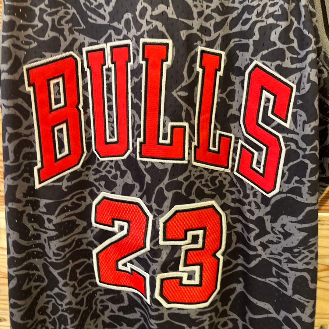 【極限定】ミッチェルアンドネス ジョーダン ブルズ NBA エレファント柄