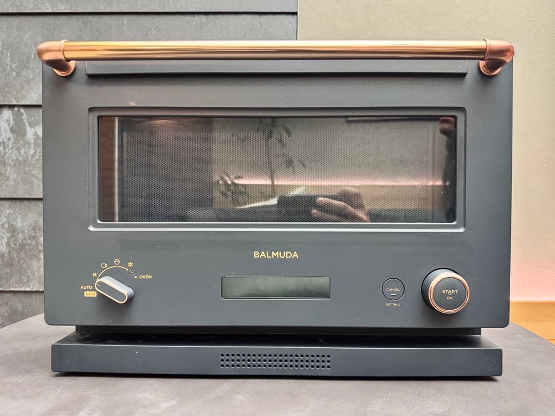 BALMUDA オーブンレンジ 限定カラー　ダークグレー