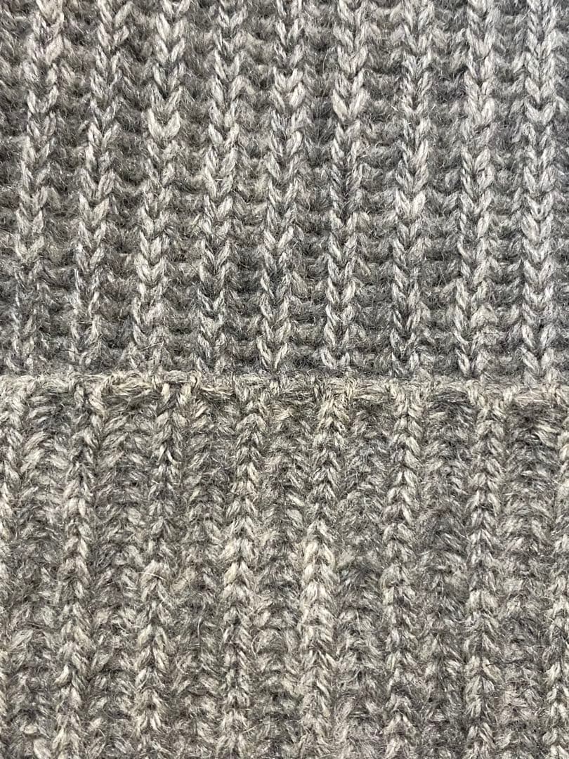 Johnstons スコットランド　ユニセックス　ニット帽 カシミア100%