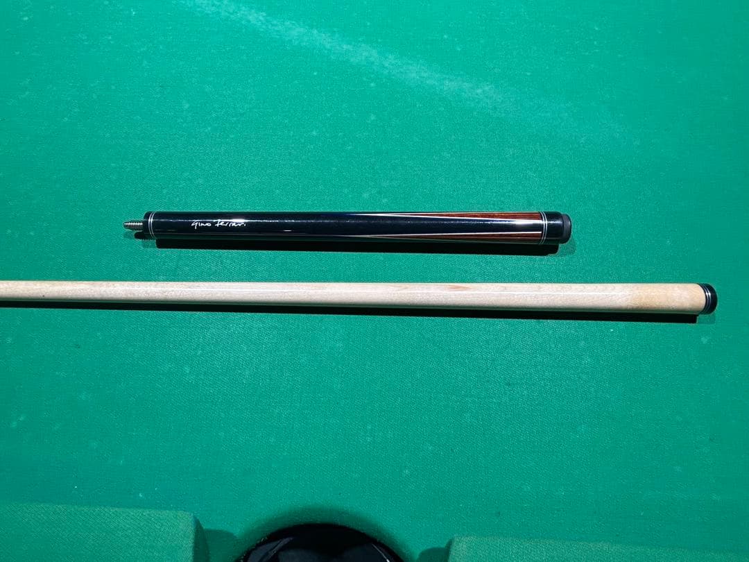 ジノ・フェラーリ　ビリヤード　ジャンプキュー