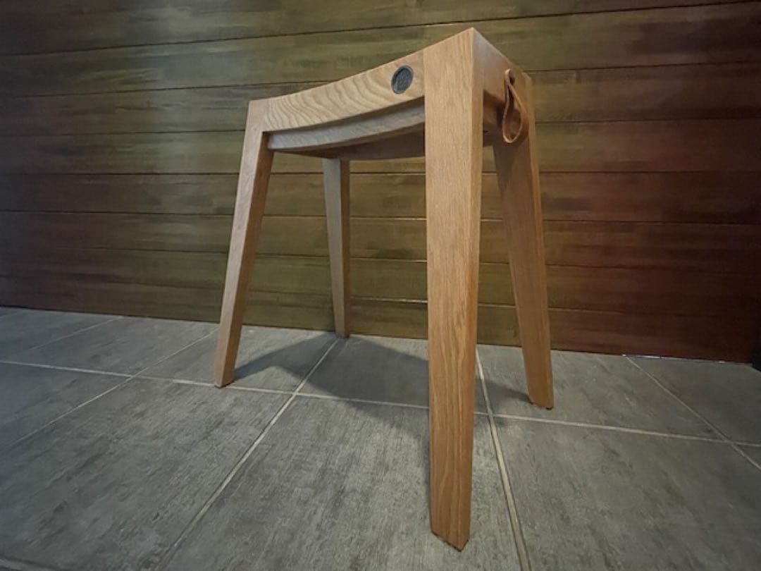 超美品■sarasa design b2c スタッキングスツール/オーク無垢材