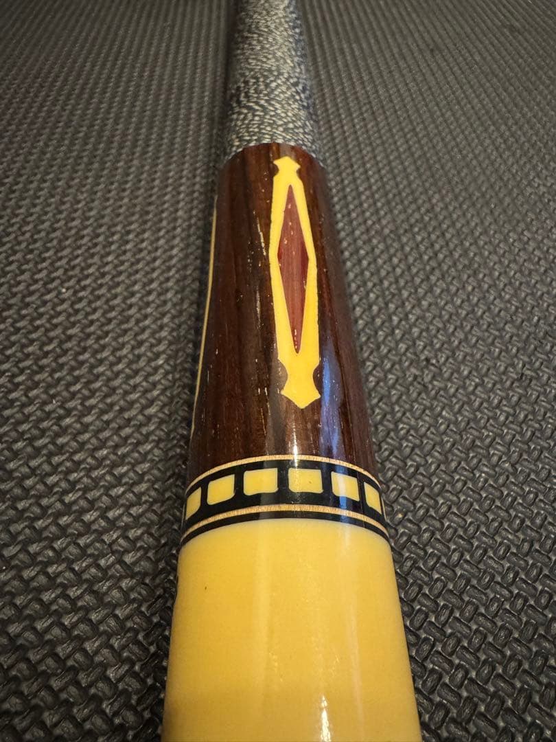 美品　即日発送　ビリヤード キュー　JB