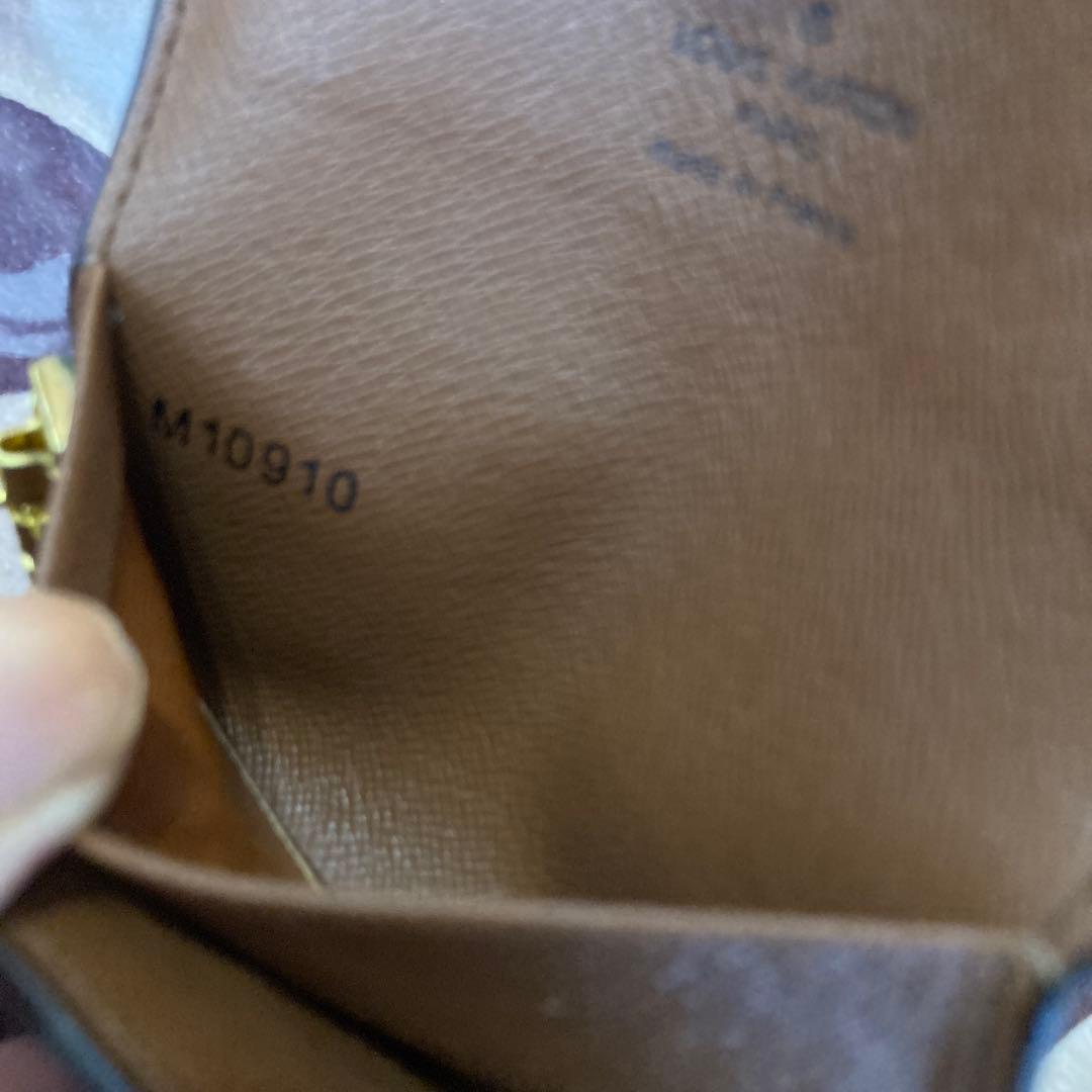 ルイヴィトンキーケース　箱付き