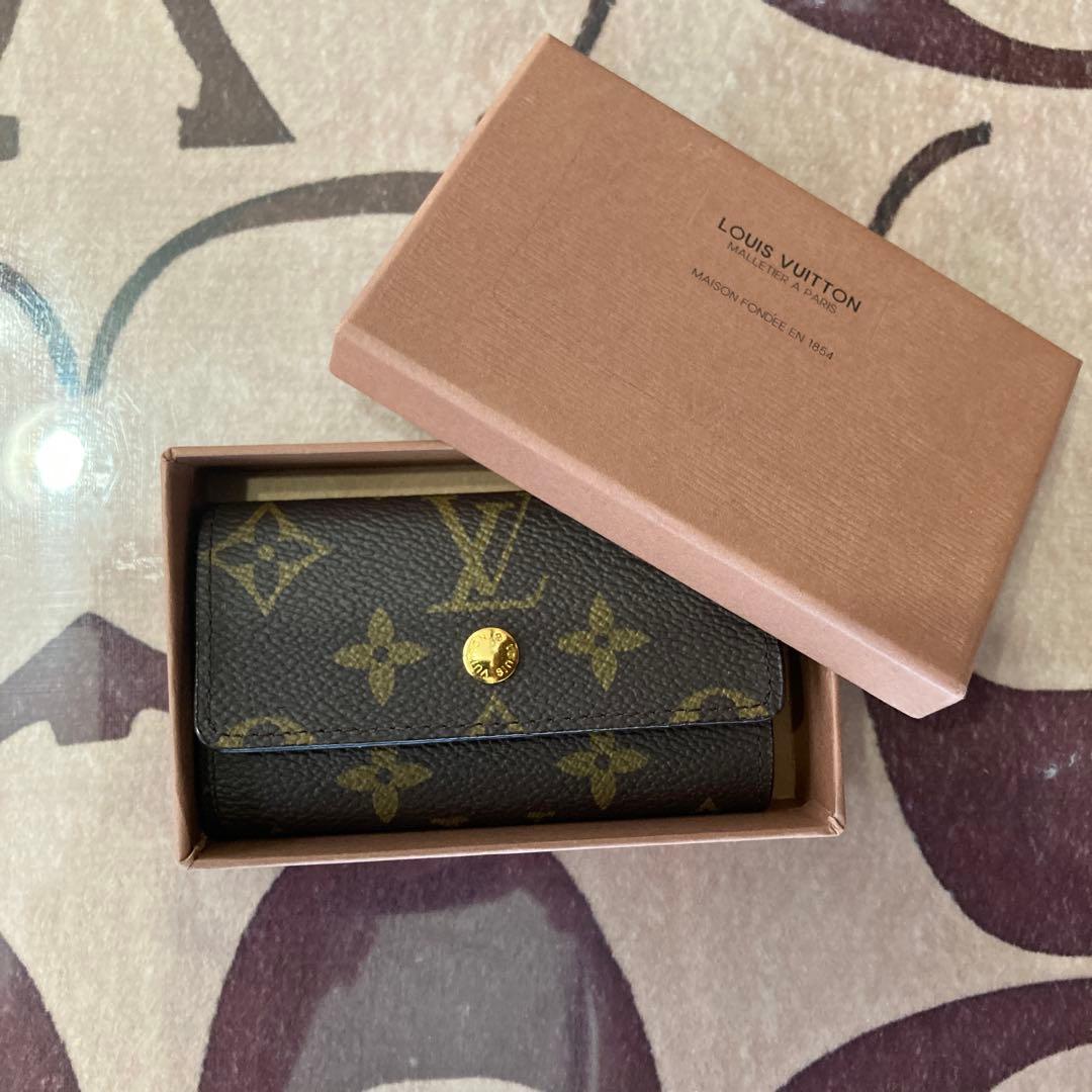 ルイヴィトンキーケース　箱付き