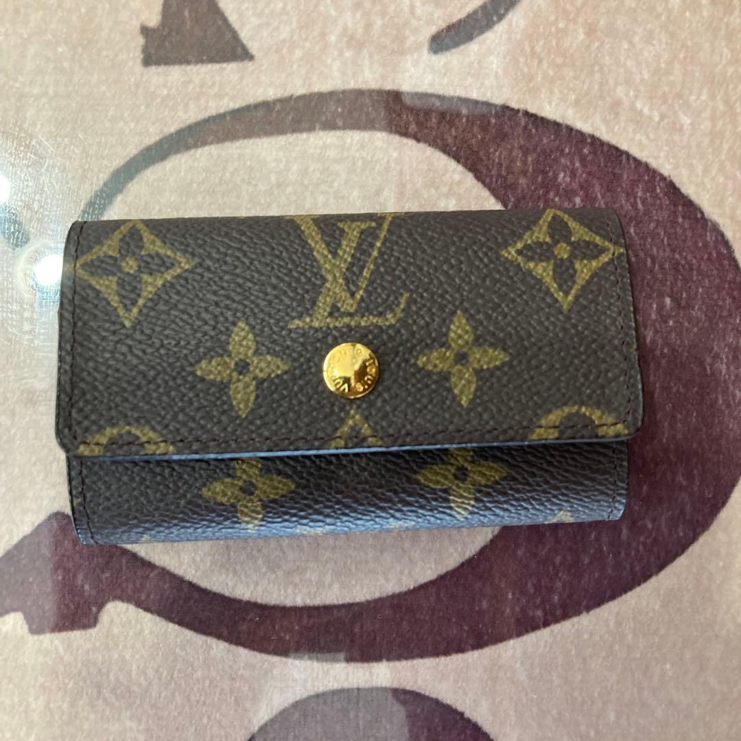 ルイヴィトンキーケース　箱付き