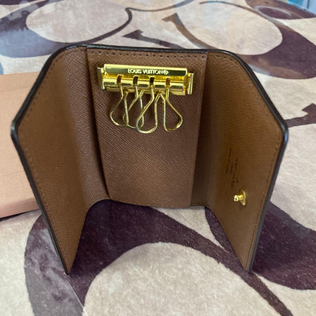 ルイヴィトンキーケース　箱付き