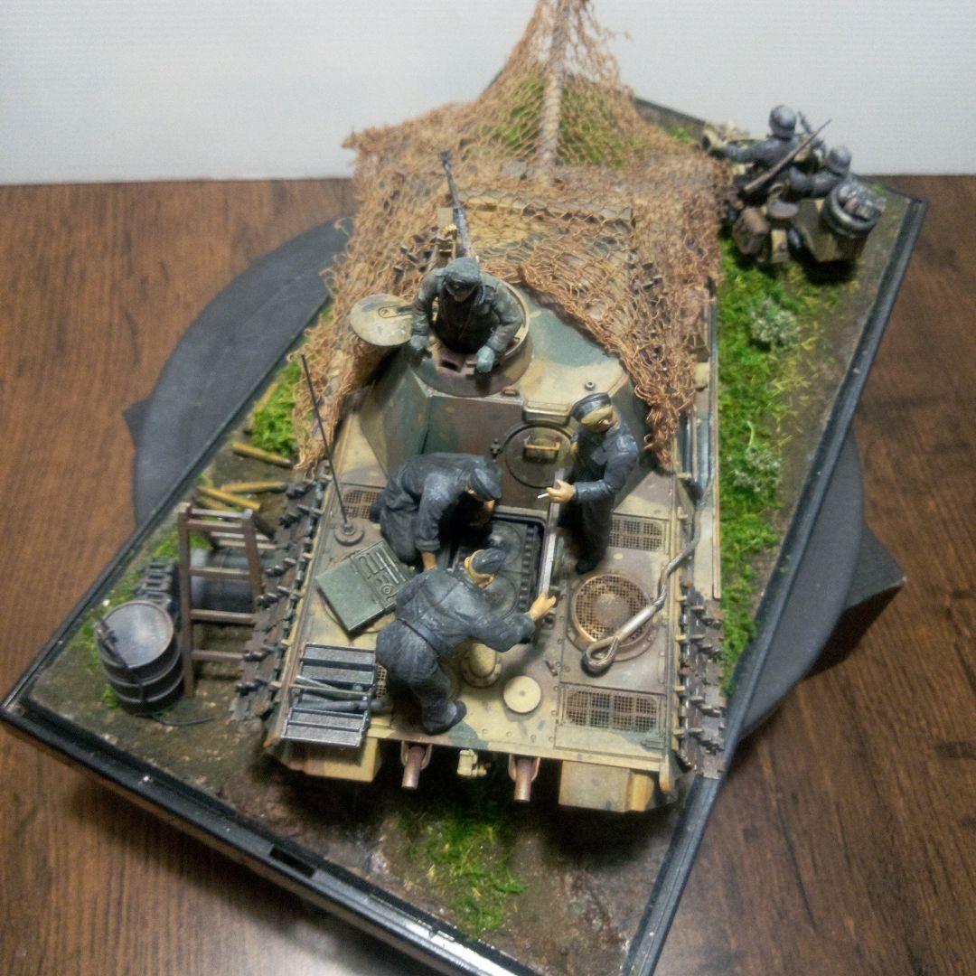 大蛇丸　パンター戦車 1/35　ジオラマ完成品　キングタイガー完成品
