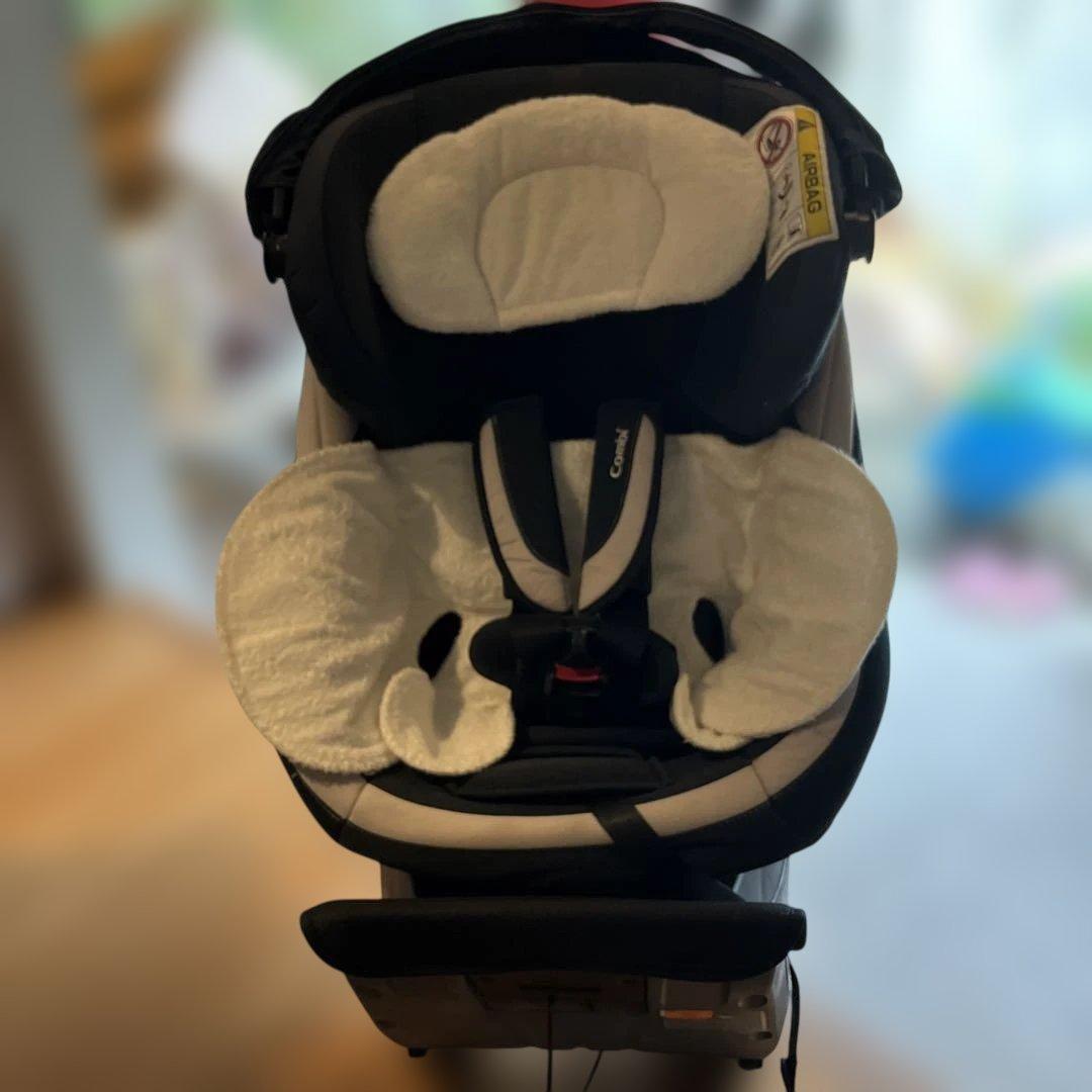 Combi チャイルドシート　クルムーヴ　スマート