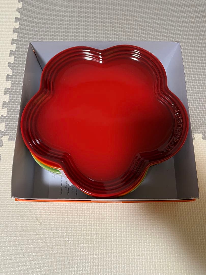 ル・クルーゼ　フラワープレート 5枚セット　23 cmレインボー