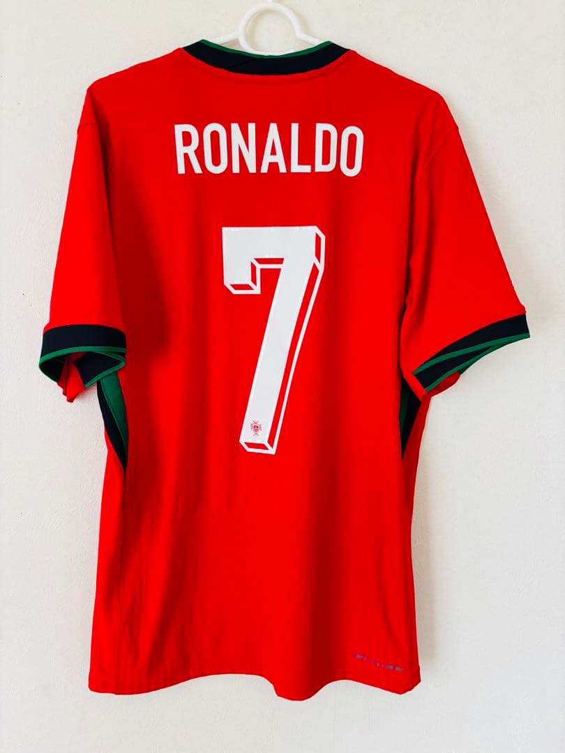 【正規品・オーセンティック】C.ロナウド選手　ポルトガル代表　ユニフォーム