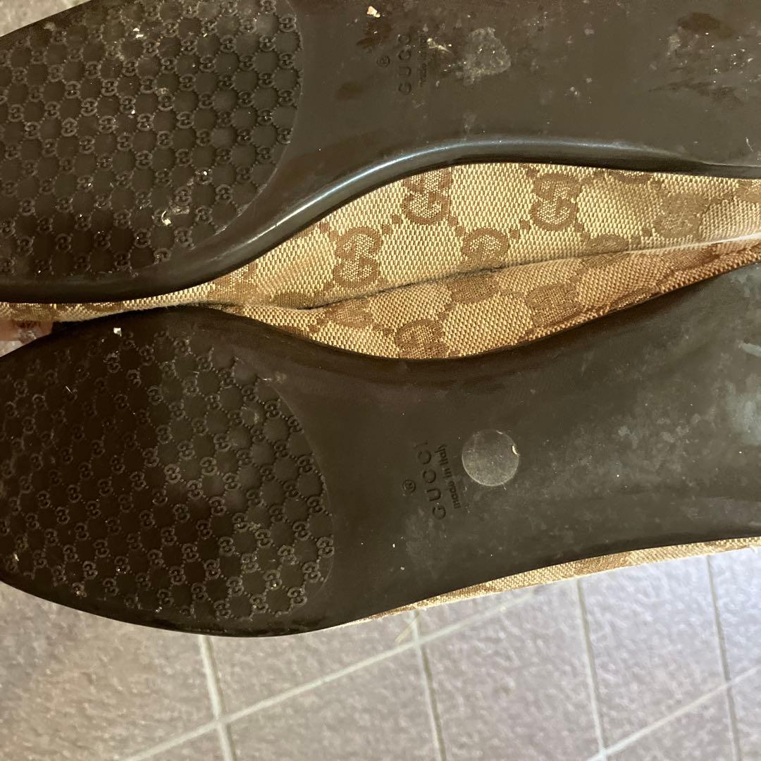 まゆゆさま専用GUCCI ベージュ フラットシューズ