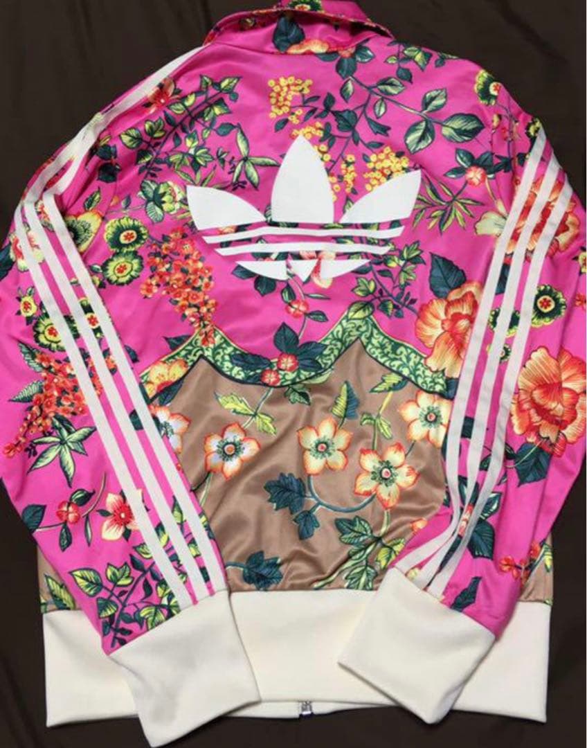 kKKKeiko様用 アディダスオリジナルス　花柄　ジャージ