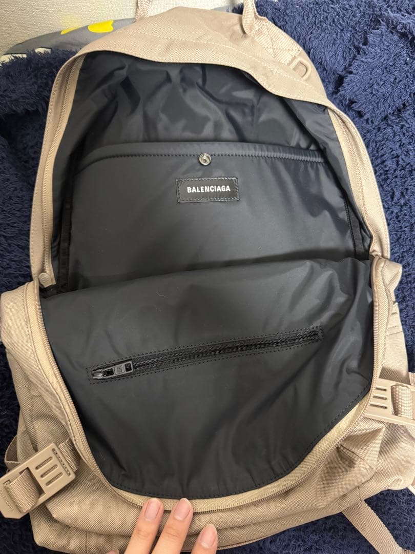 【セール】バレンシアガ　ARMY マルチキャリー リュック