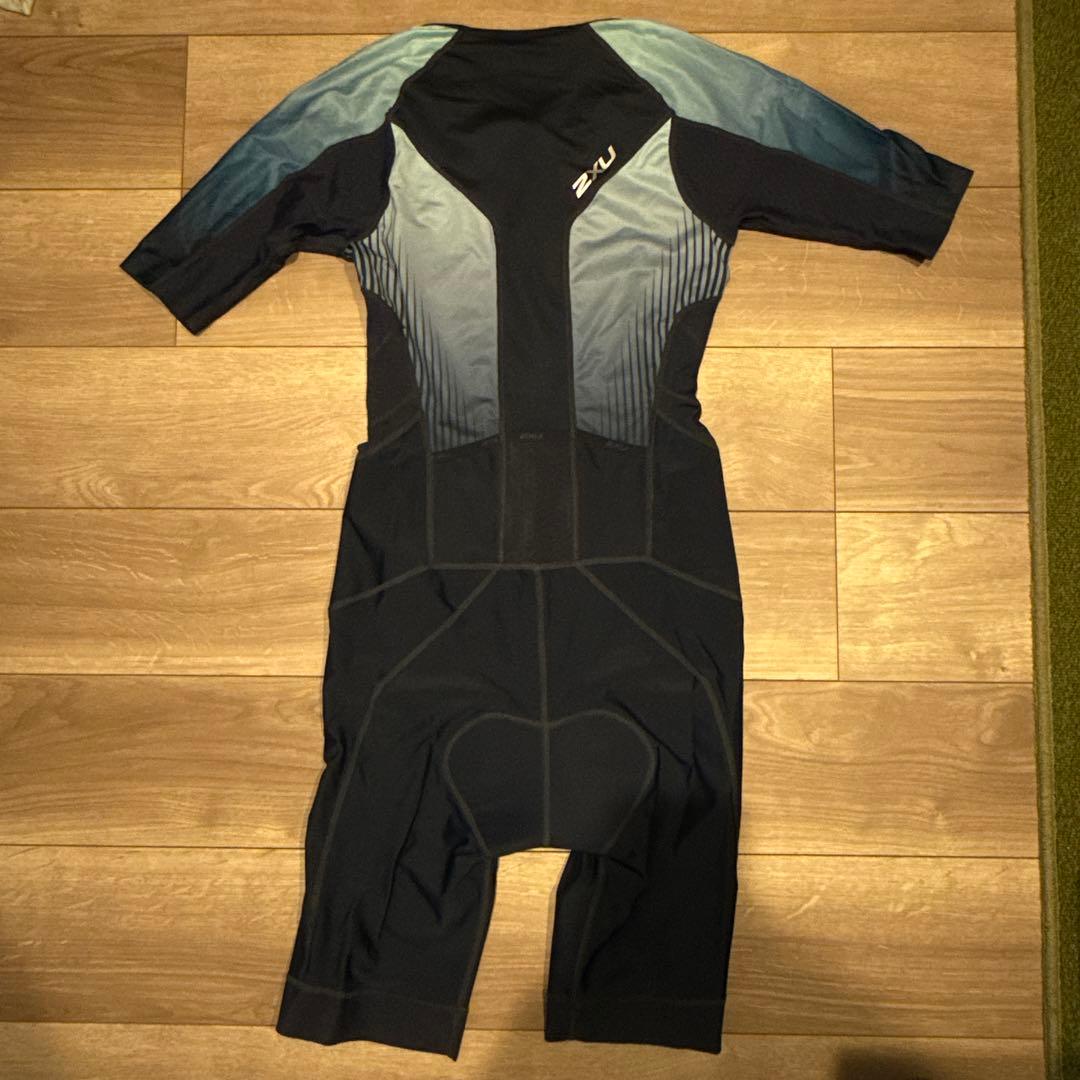 2XU ( ツータイムズユー ) トライスーツ　M