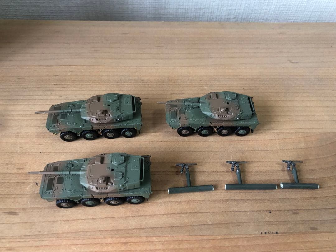 航空自衛隊　C-2 16式機動戦闘車　プラモデル