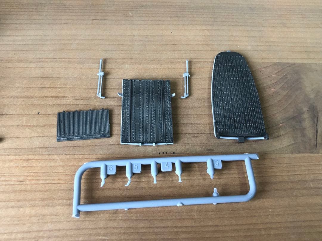 航空自衛隊　C-2 16式機動戦闘車　プラモデル