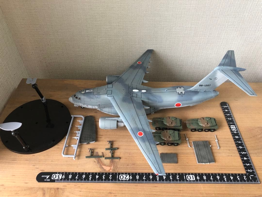 航空自衛隊　C-2 16式機動戦闘車　プラモデル