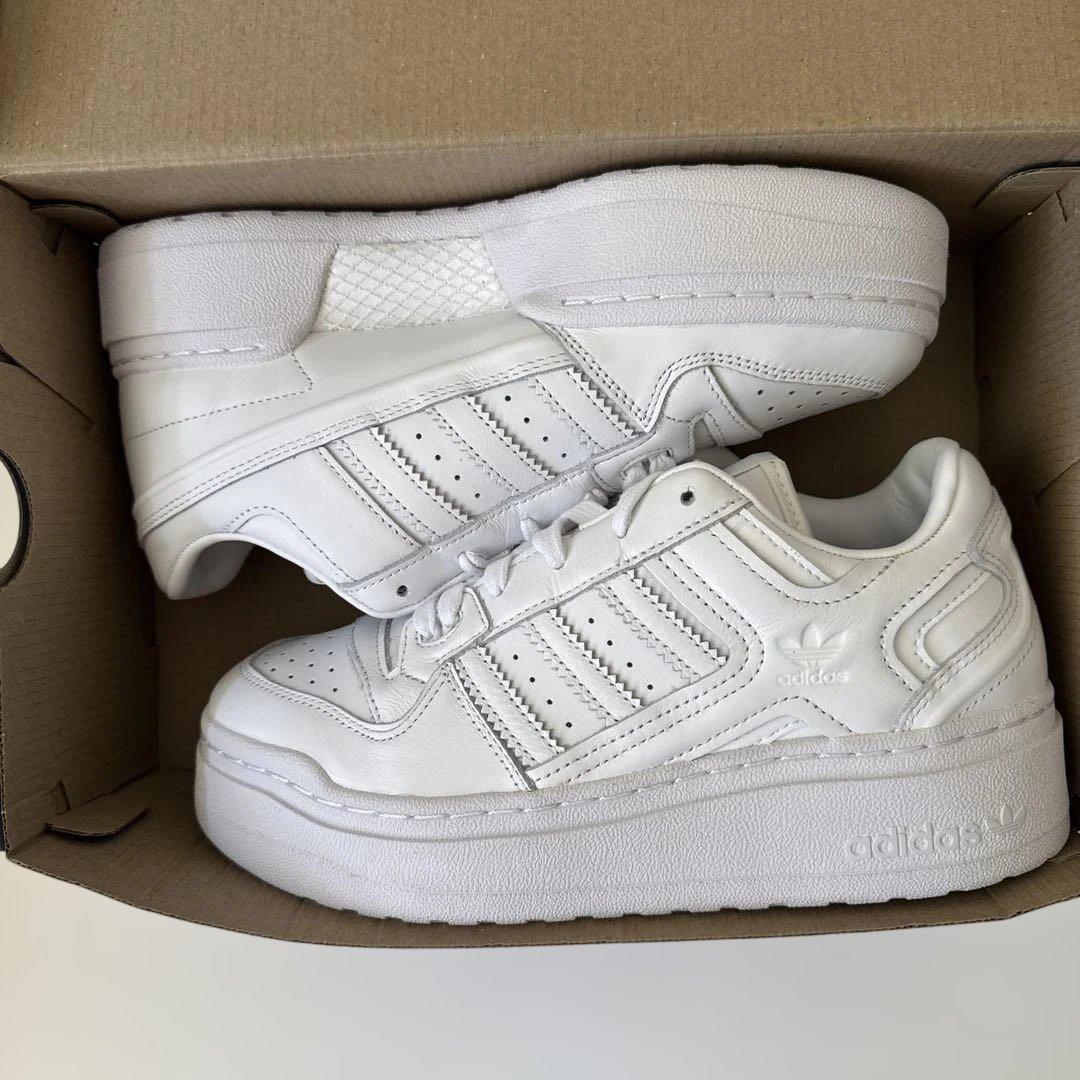 ★奥ちゃん【新品】adidas フォーラムXLG サイズ25.5cm