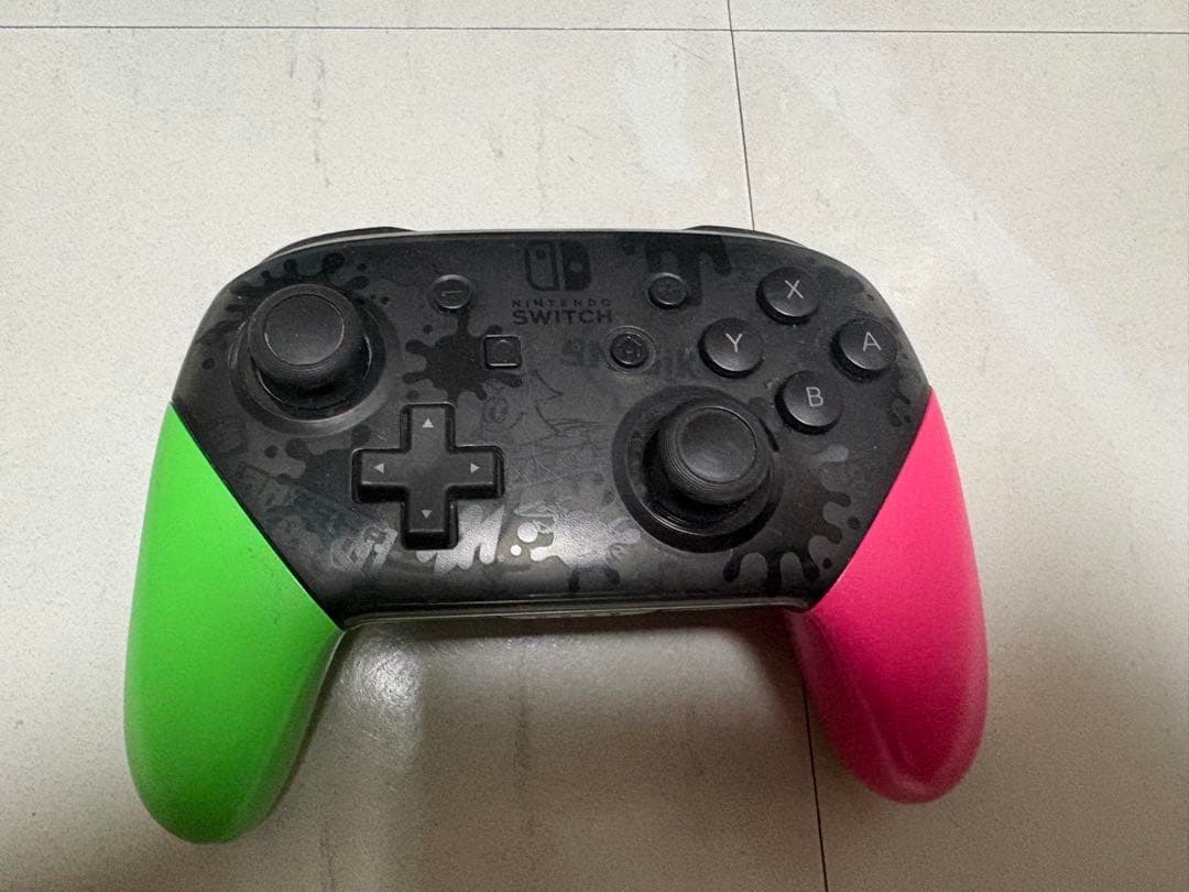 Nintendo Switch 本体 + プロコントローラー　最終値下げ