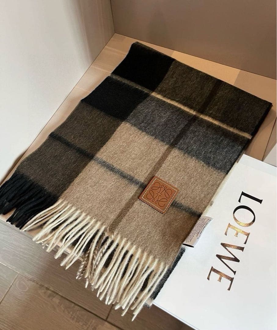 たろやきさん専用♡LOEWE マフラー 30×180cm チェック柄♡