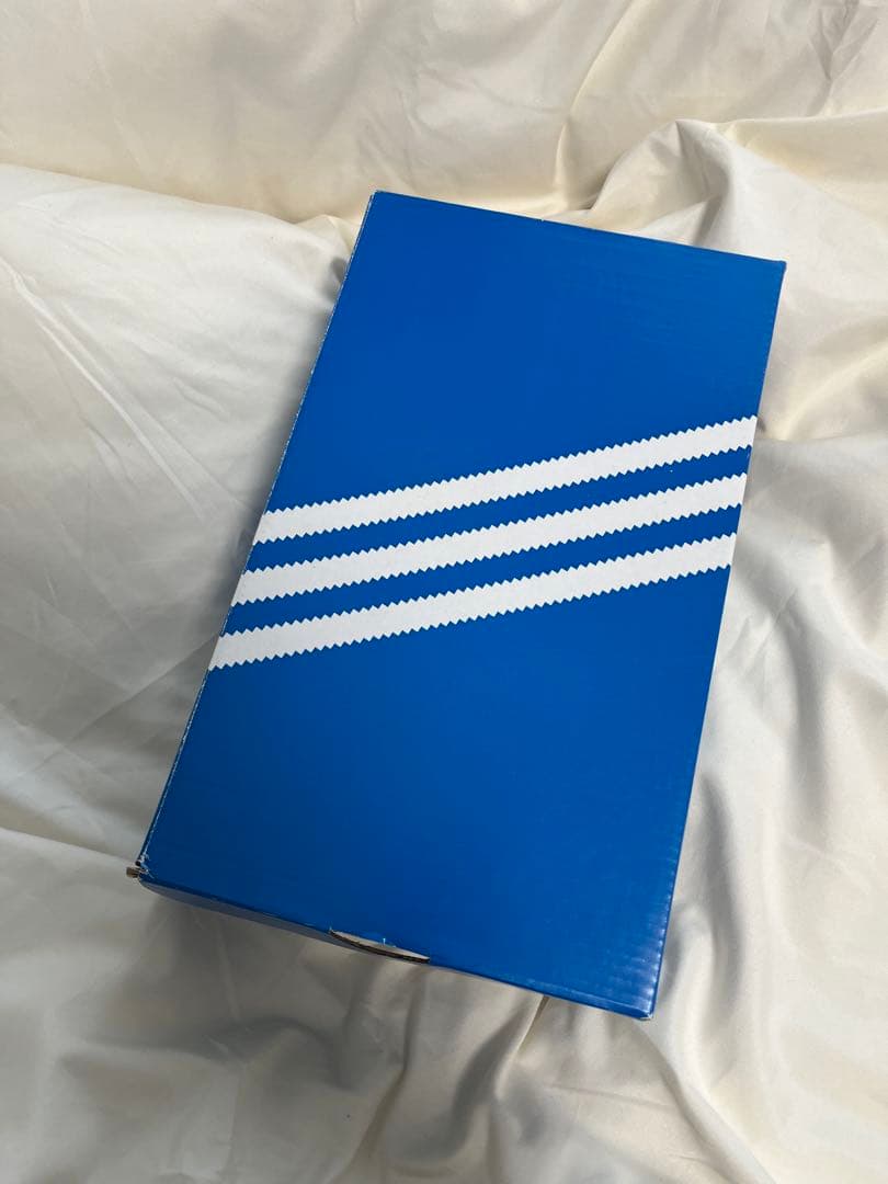 新品未使用　アディダス スタンスミス （ハート バレンタインIG8482）