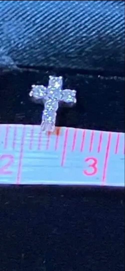 クロス　プラチナ　ダイヤモンド　ピアス☆ キャッチ無し