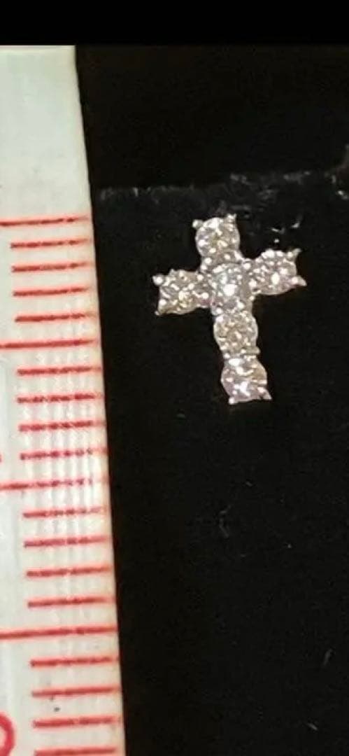 クロス　プラチナ　ダイヤモンド　ピアス☆ キャッチ無し