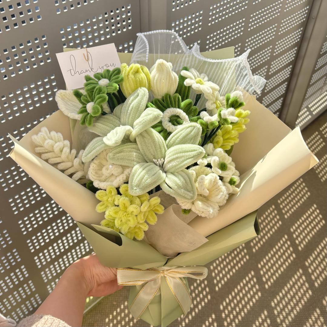 iiii モールフラワー　グリーン　グレー　韓国花束　枯れないお花