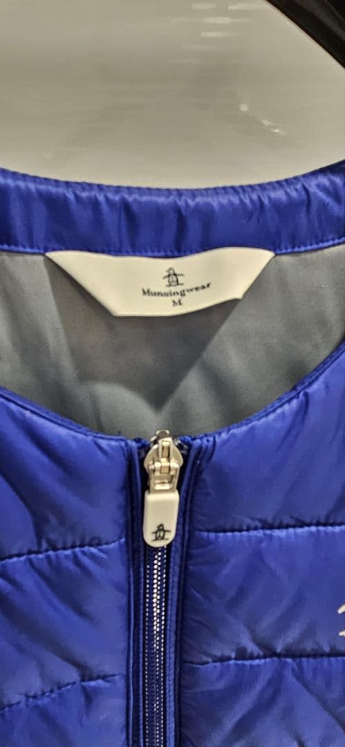 マンシングの高機能ワンピース