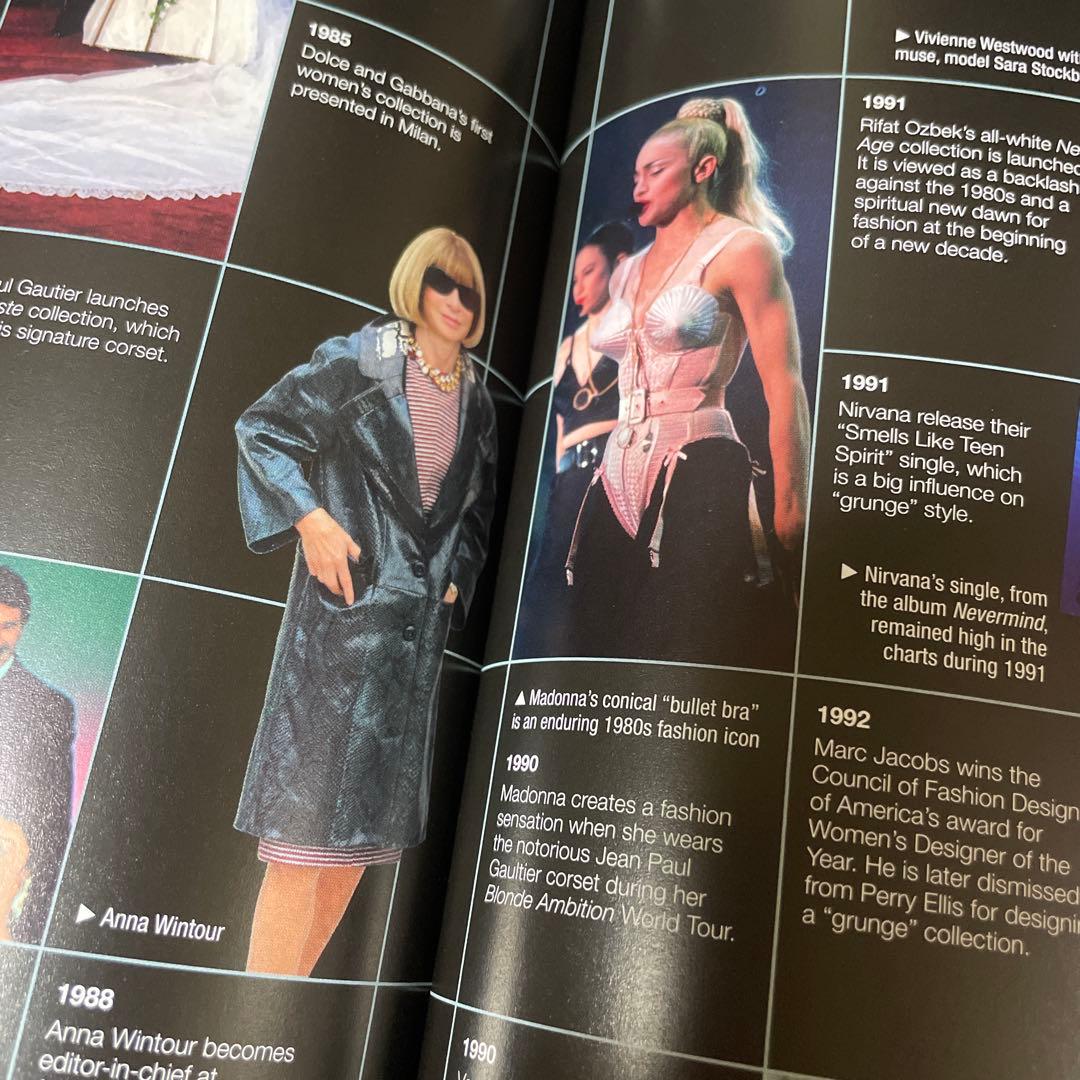 洋書　ファッション歴史THE ULTIMATE BOOK OF COSTUME