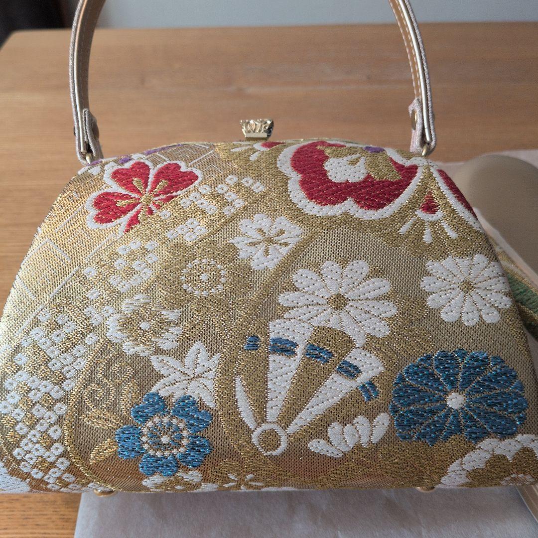 卒業式、成人式　振袖用金色花柄ハンドバッグと草履セット