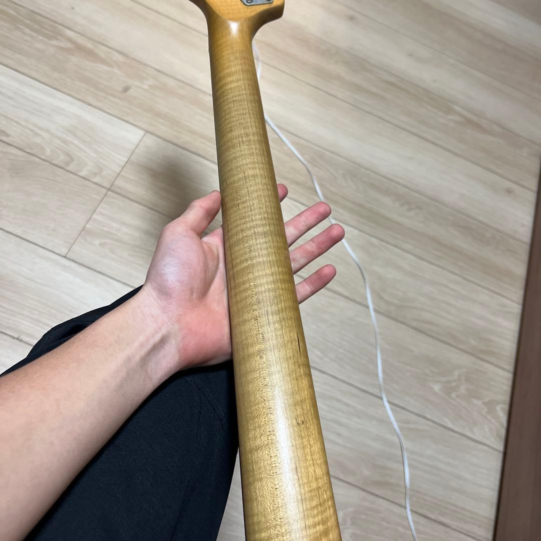 ベース Squier Jazz Bass