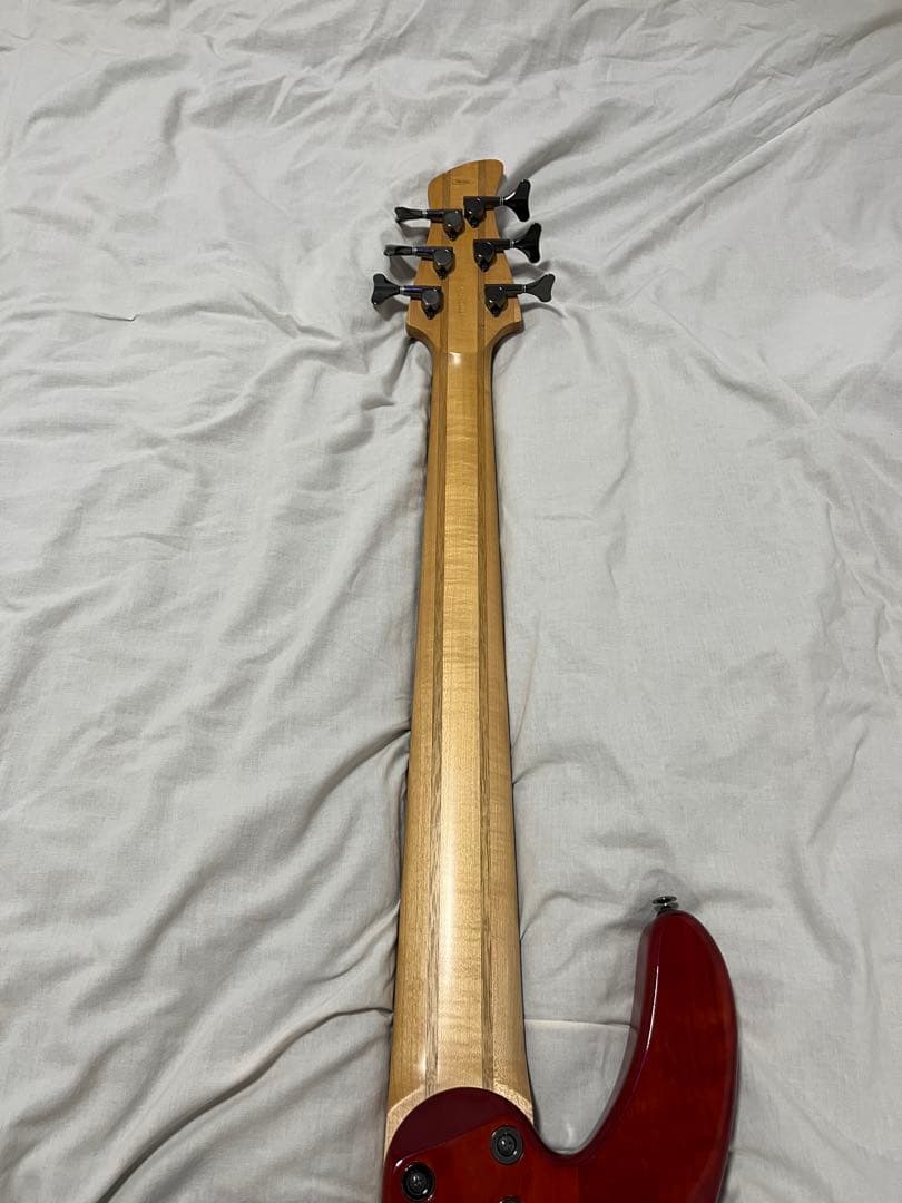 【6弦ベース】YAMAHA　TRB1006J