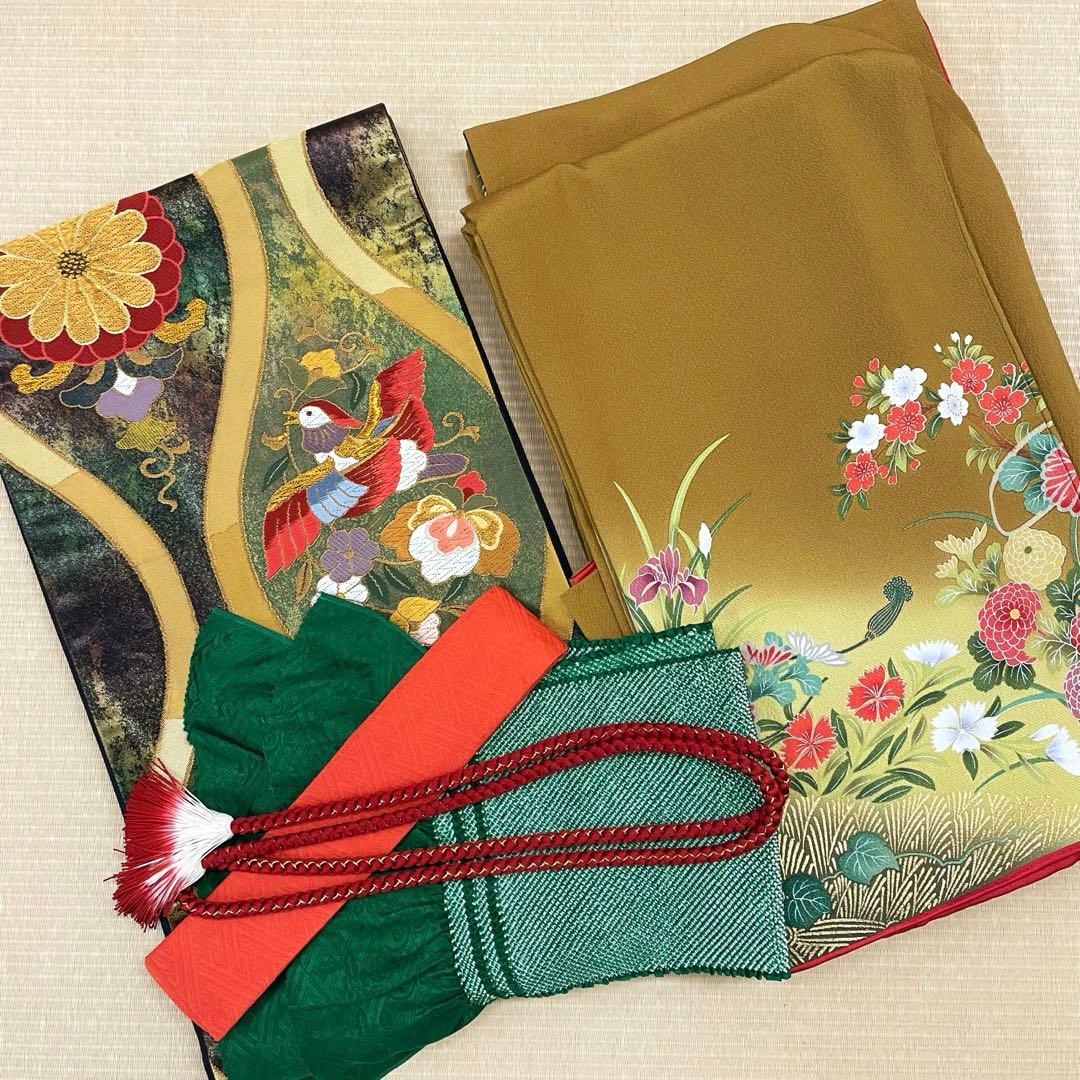 梅乃【160】正絹　振袖　フルセット　前撮り　成人式　撮影　古典　金茶　からし色