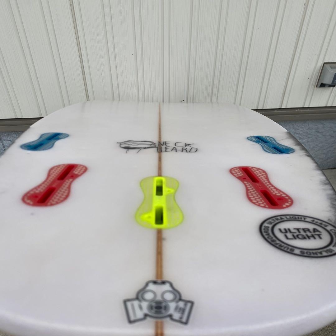 CHANNEL S AL MERRICK NeckBeard 5’6