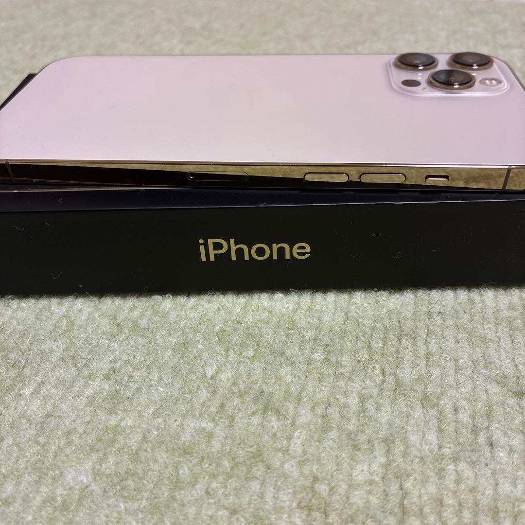 iPhone 12 Pro Max ゴールド 256 GB