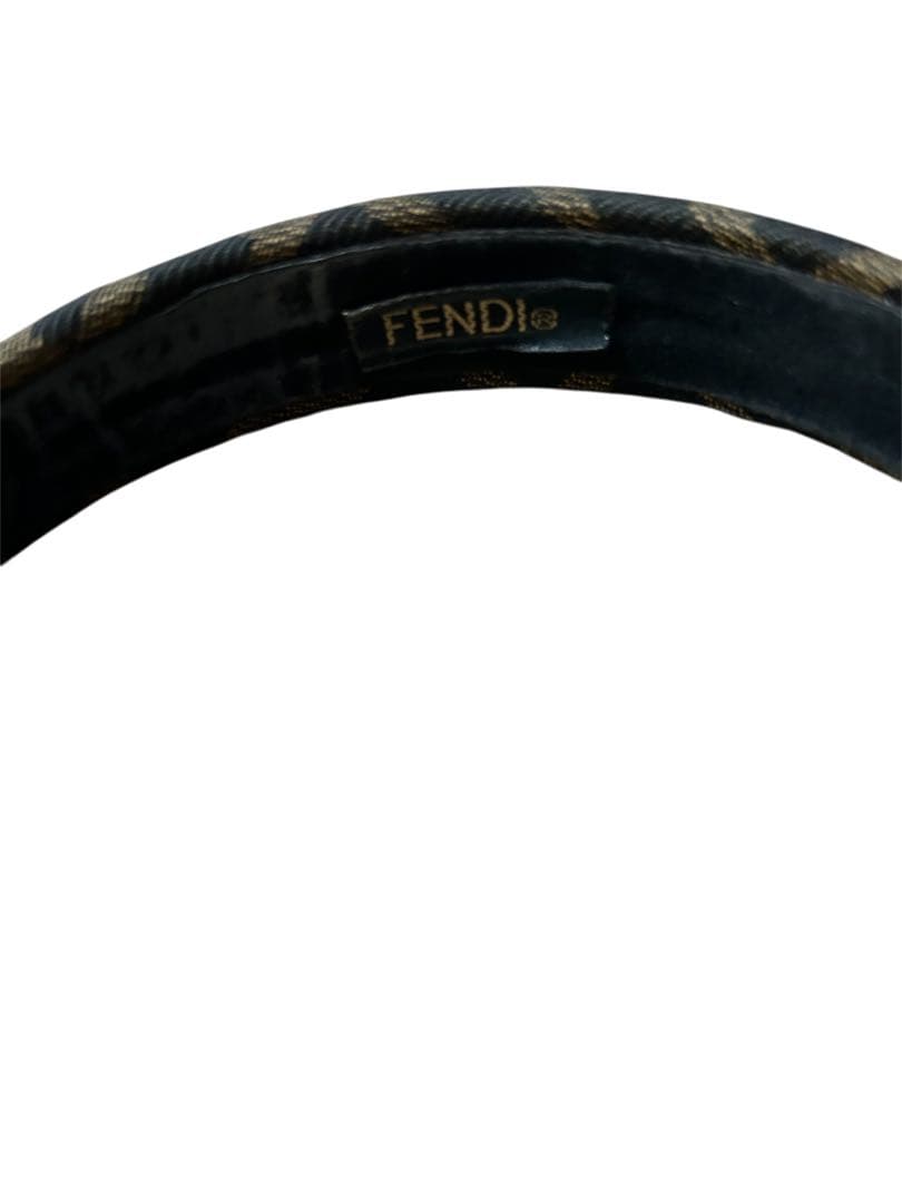 FENDI フェンディ　カチューシャ　ヘアバンド　正規品　ズッカ柄　FFロゴ