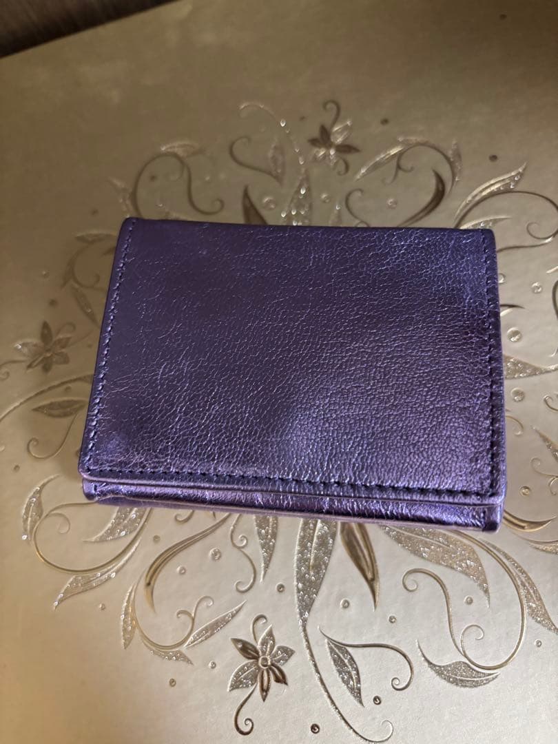 タマオワールド　不思議の国のアリス　三つ折り財布　ミニ財布　未使用　ディズニー