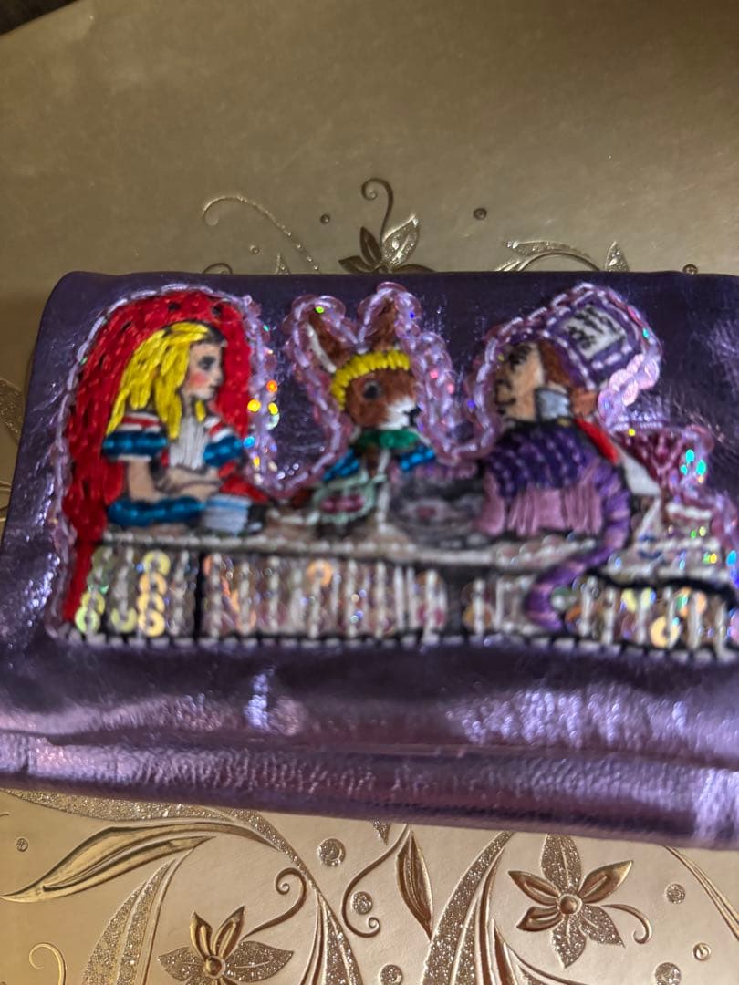 タマオワールド　不思議の国のアリス　三つ折り財布　ミニ財布　未使用　ディズニー