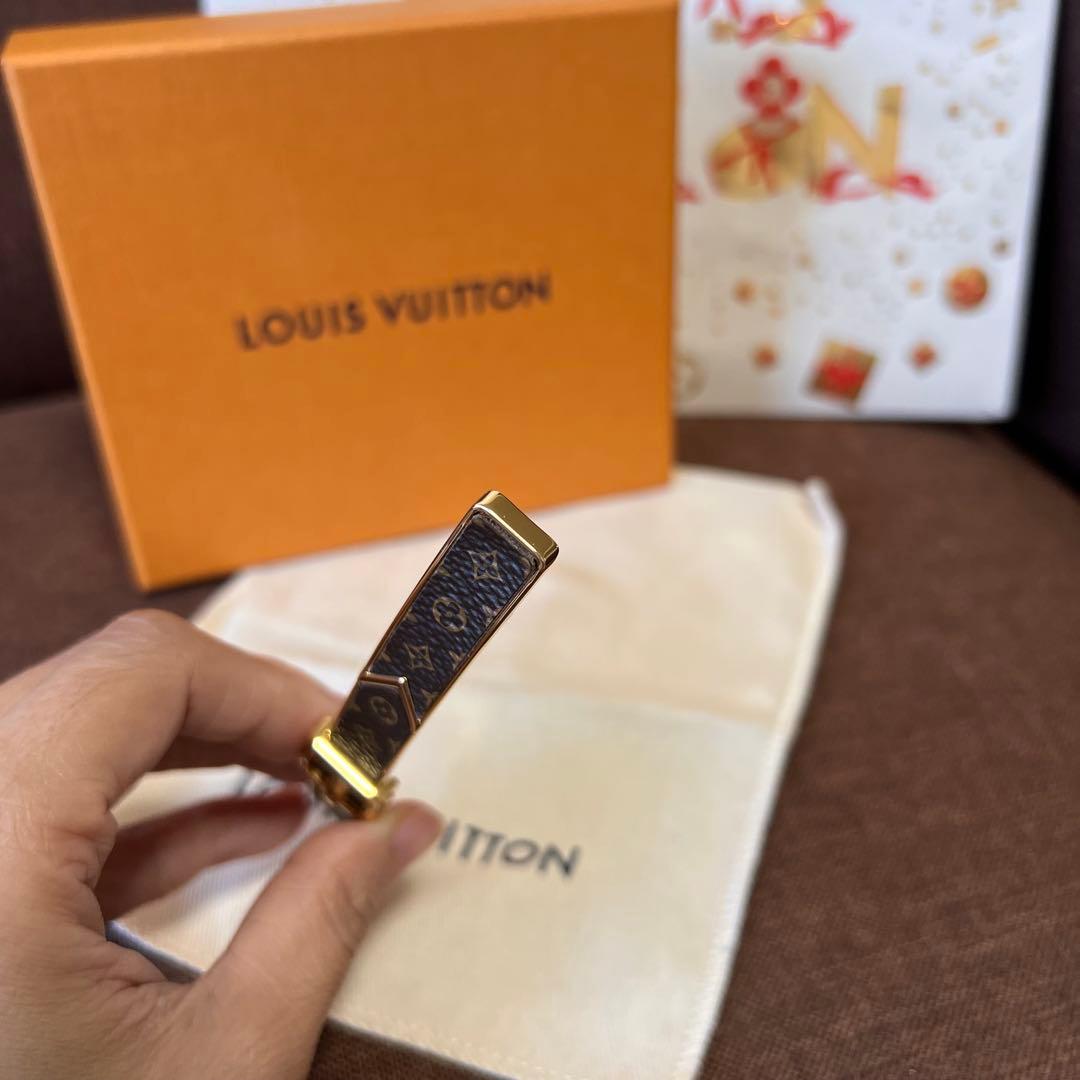 ルイヴィトン　モノグラム　バレッタ ループ