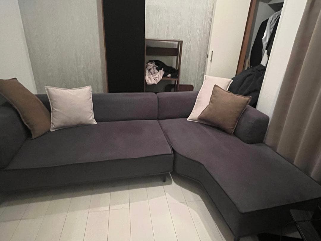 mmm。 <LOWYA>L字カウチソファ　グレー (片方)