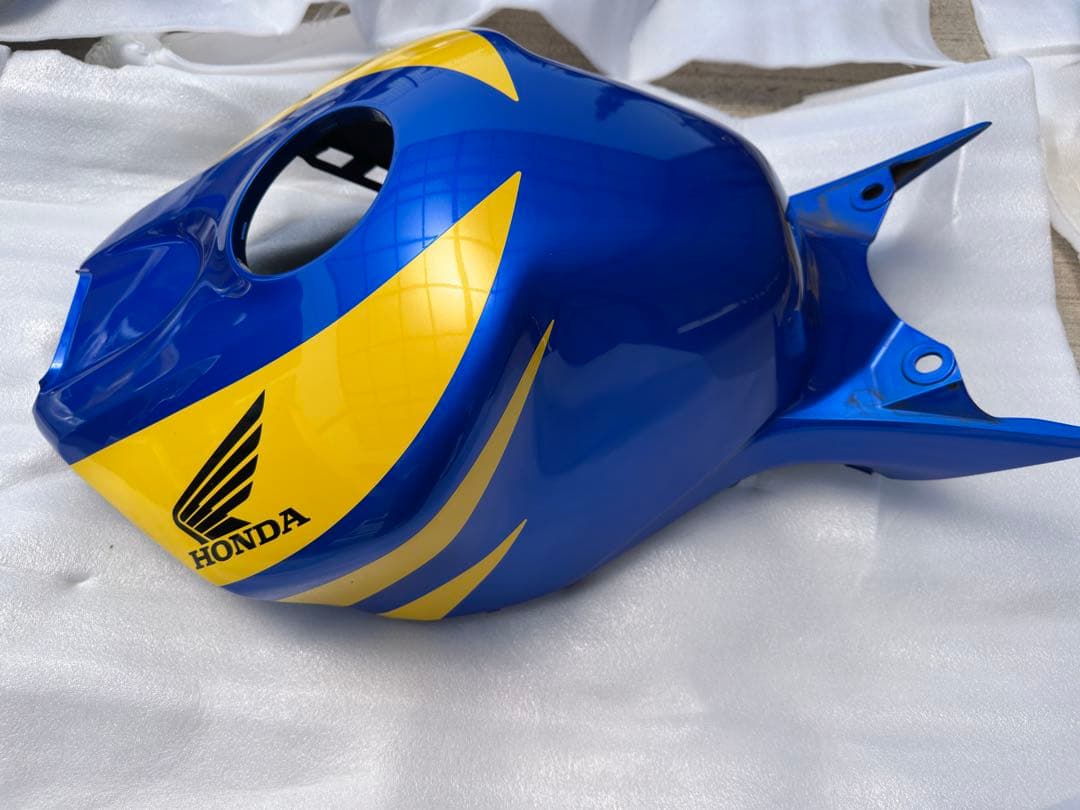 cbr1000rr sc57 後期純正カウル