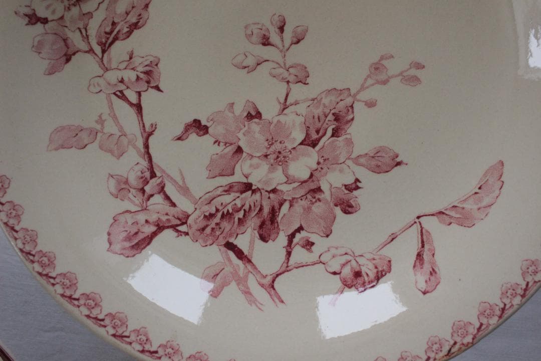 ジアン/コンポティエ・ケーキスタンド