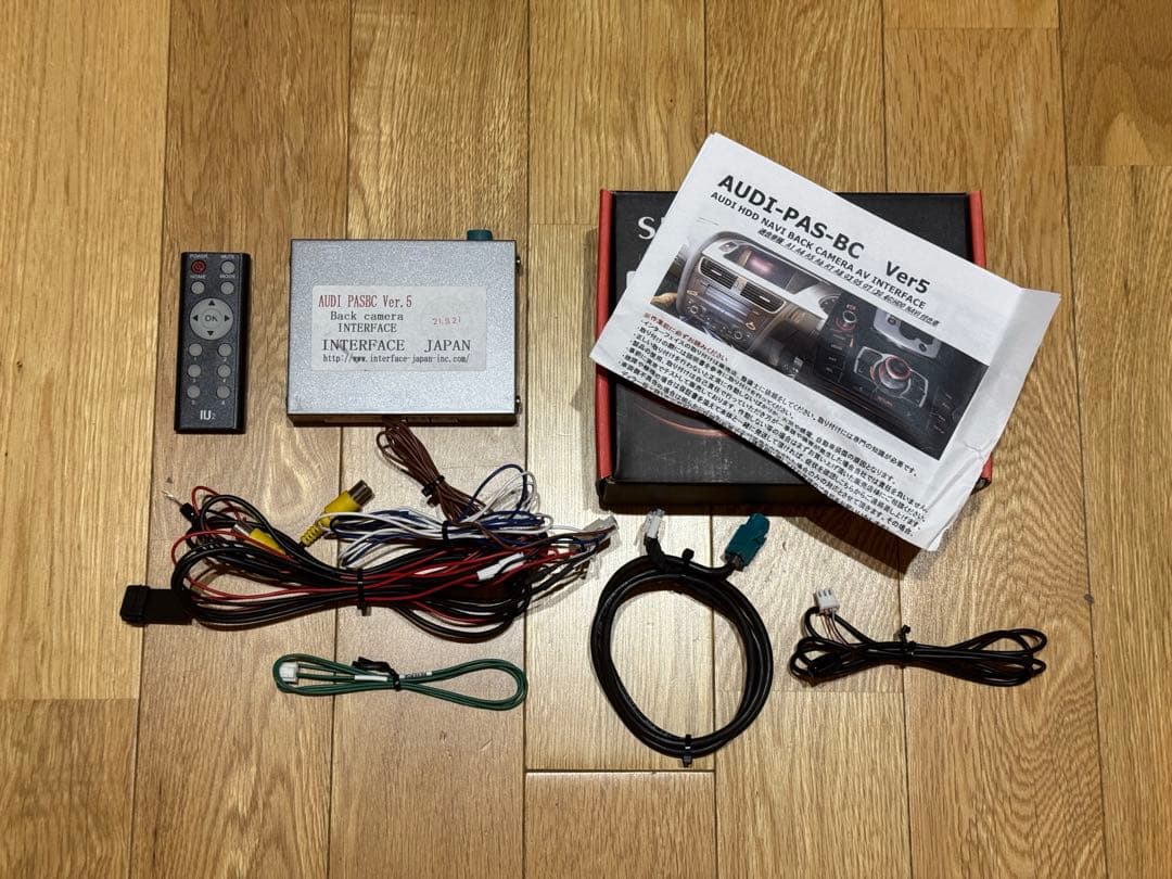 （okaki様）バックカメラとインターフェイスのセット販売